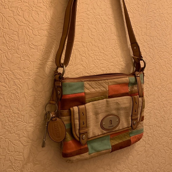 Vintage mint condition Fossil bag/ adjustable straps - Picture 1 of 3